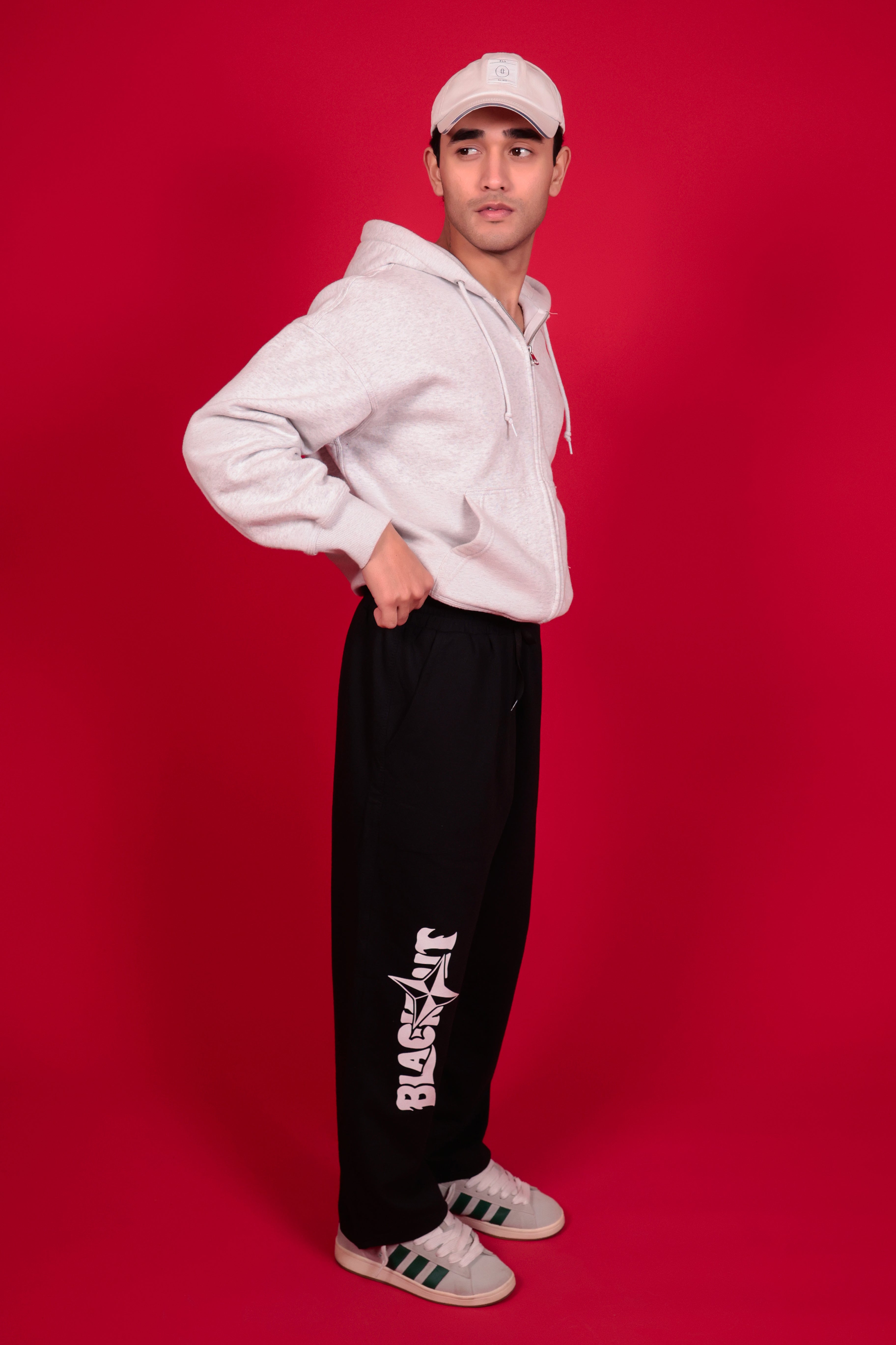 Black Star Street Joggers – Black