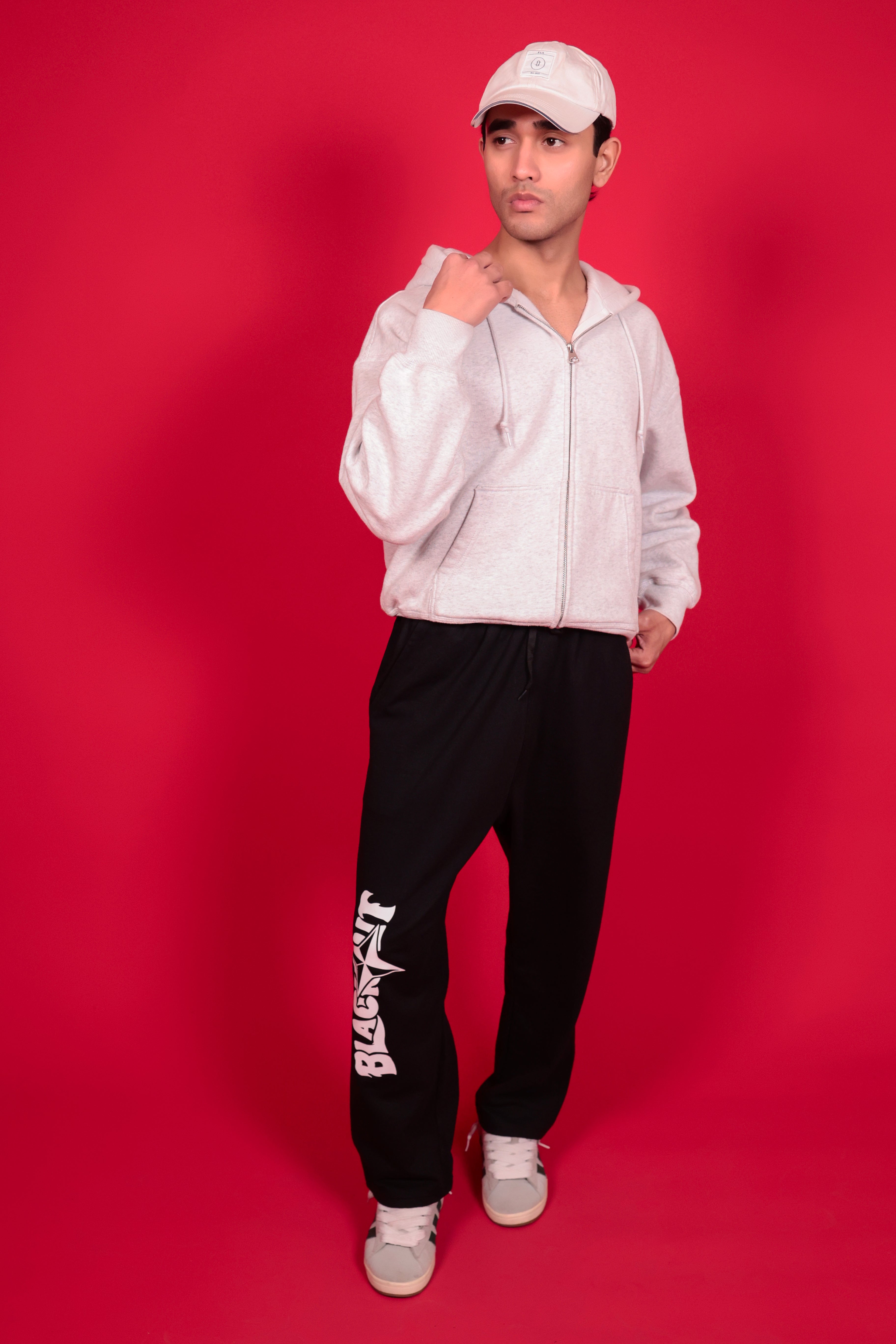 Black Star Street Joggers – Black